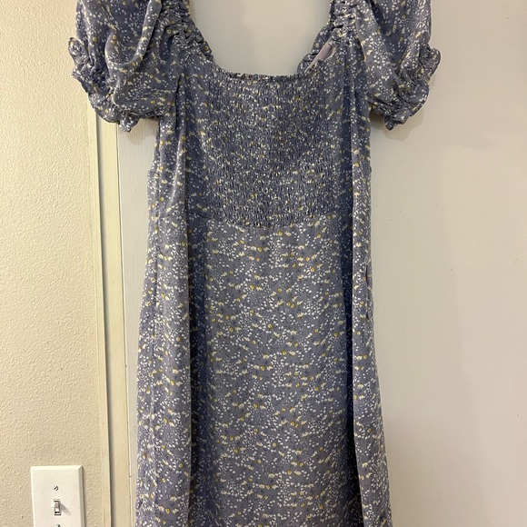 Blue floral dress, on or off-shoulder - Picture 4 of 6